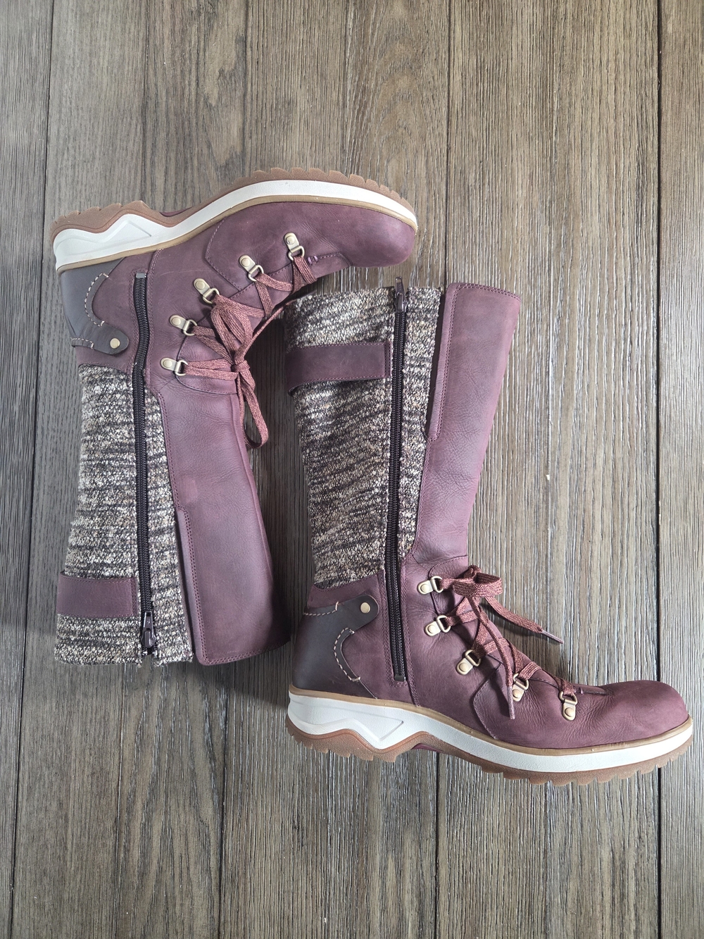 Merrell Eventyr Peak Waterproof Tall Winter Boots Plum Wine / Brown